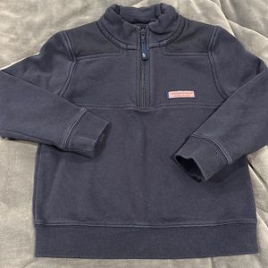 Vineyard vines, half zip sweatshirt